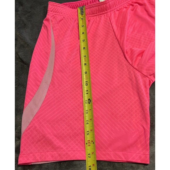 Medium NIKE DRI-FIT STRIKE SHORT Hyper Pink/Summit White DH8776-639 - Picture 7 of 8